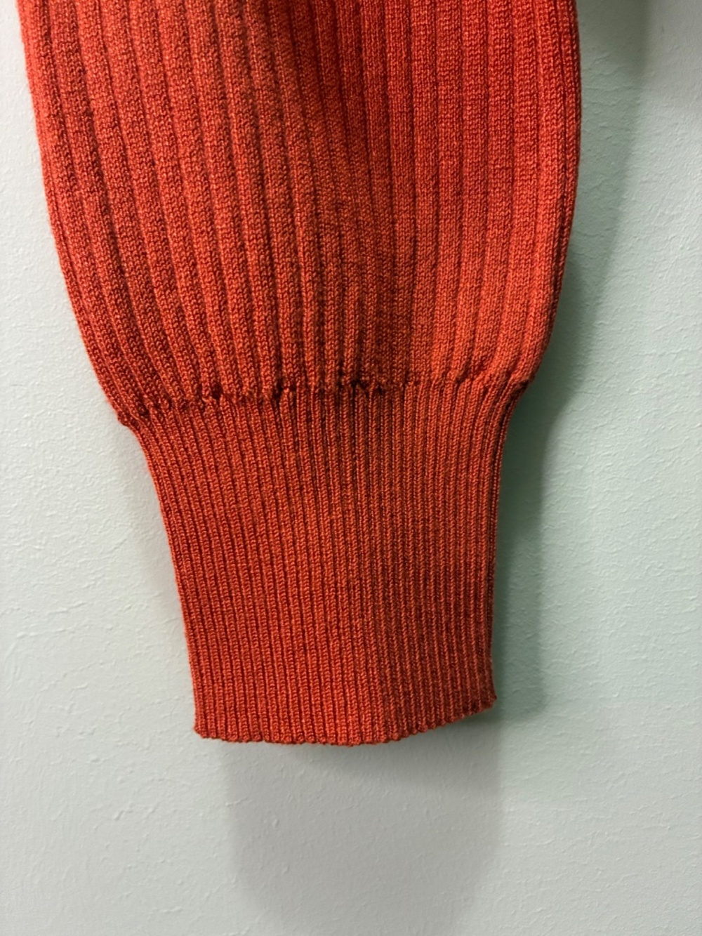 Cropped Rib Cardigan | Madison Grey - Picture 4 of 6